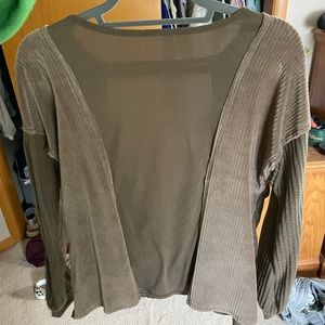 Buckle open back top